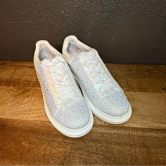 Steve Madden Silver and White Rhinestone Men's Sneakers - Picture 2 of 5